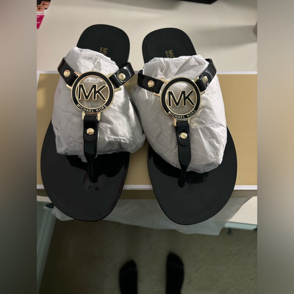 Micheal kors jelly sandals